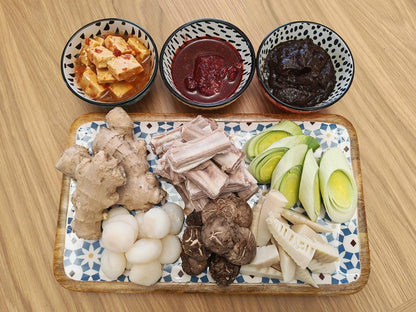 暖洋洋羊腩煲   Lamb Brisket Hot Pot